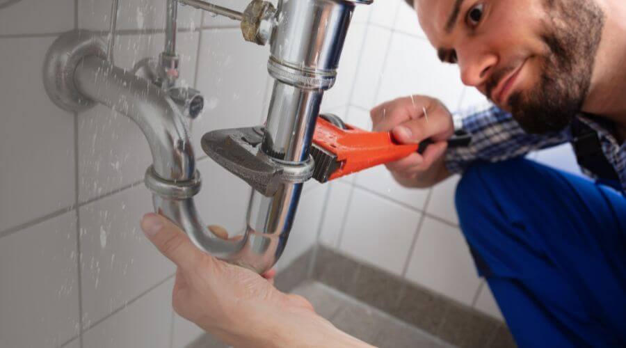 Professional same day plumber services in Ayr, ND